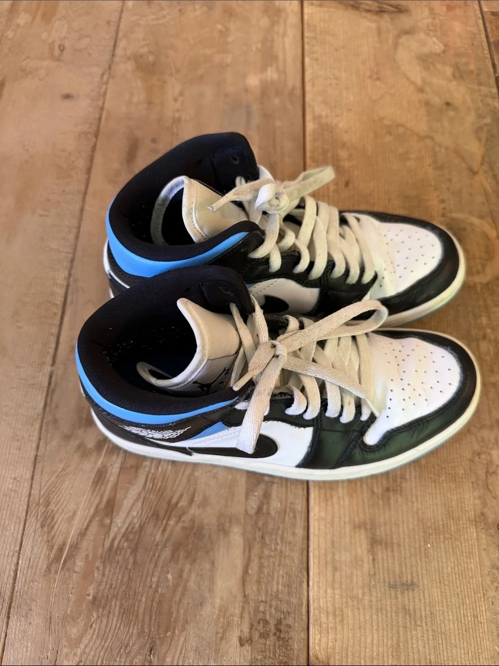 Jordan Kids High-Top Sneakers in Black, White & Light Blue